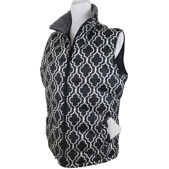 Lands' End ~Woman Size M (10-12)~ Black/White Puffer Zip-Up Front Vest. - Picture 3 of 12